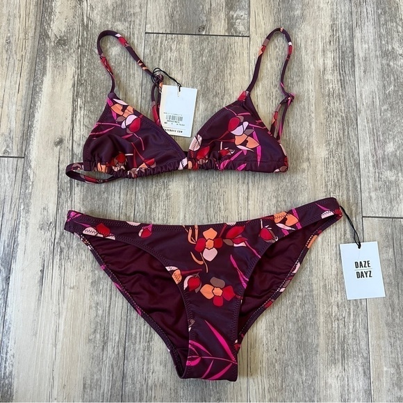 DAZE Dayz Merlot Brief and Merlot Bikini Bralette Top - Picture 2 of 4